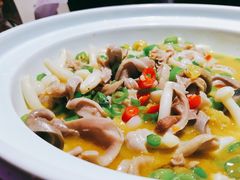 青椒焖猪肚-湘西土菜(望京店)
