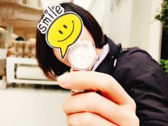 门口凳子上等开门-% Arabica阿拉比卡咖啡(武康路店)