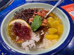 红糖冰粉-马路边边串串香(双井直营店)