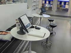 -优购镜仓(六角广场店)