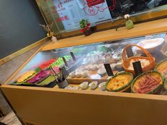 -一绪に寿喜烧(虹悦城店)