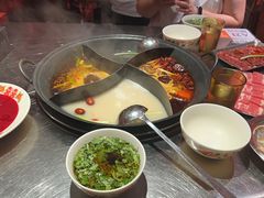 -朱光玉火锅馆(小寨原力场店)