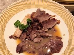 -八府香鸭·啫啫煲(华山路店)