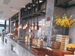 -四月吧餐厅(正阳步行街店)