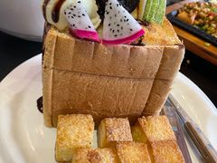 -铜锣湾·有麝自然香(渝北财富中心店)