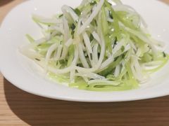 -渝信川菜 · 川味家常菜(财富购物中心店)