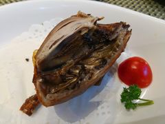 妙龄乳鸽-香山家宴