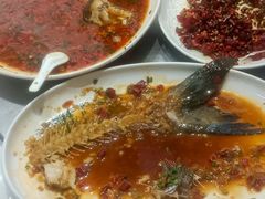 -老农民柴火灶鲜鱼馆