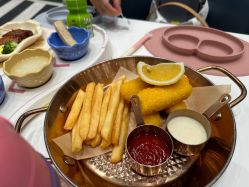 -奈尔宝家庭中心·亲子餐厅(鄞州万达店)