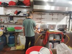 -建国蚵煎蚵面