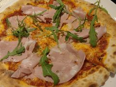 -怡豪大饭店·银顶旋转餐厅