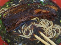大肉面-小龙大肉面馆