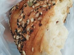 纯高纤杂粮面包-苹果花园(龙漕路店)