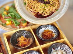 -盐说·西式餐酒馆(光明万达店)