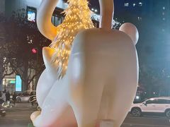 -上海尚嘉中心