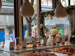 -VERIE BAKEHOUSE