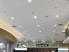 -上海第一八佰伴