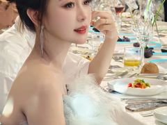 -圣霏亚礼服租赁·主持人服装租赁(上海静安总店)