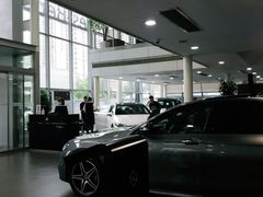 -上海德星奔驰(江杨南路店)