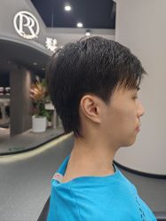 -P.R.O.salon 发哲