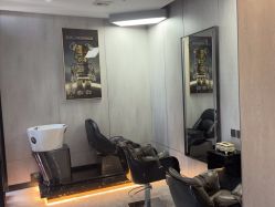 -TOP HAIR SALON
