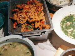 -荷塘秋月·本帮江浙菜(国权路店)