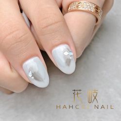 -花岐款式专研健康美甲沙龙