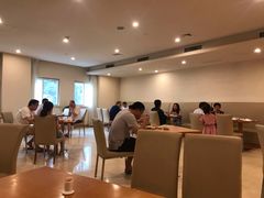 -全季酒店(重庆李子坝牛角沱地铁站店)
