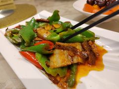 杏鲍菇炒腊肉-四季暖堂·融合江浙菜(N1955创业园店)