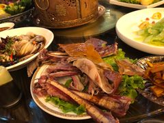 -白鹿苑蒙餐(鄂温克宾馆店)