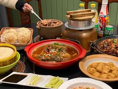-鱼头泡饭·湖北菜·非物质文化遗产(岳家嘴总店)