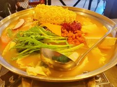 -富乐满韩国正宗炸鸡韩国料理(虹泉路店)