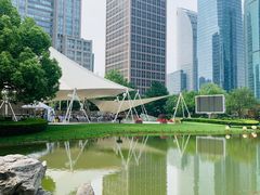 -陆家嘴中心绿地