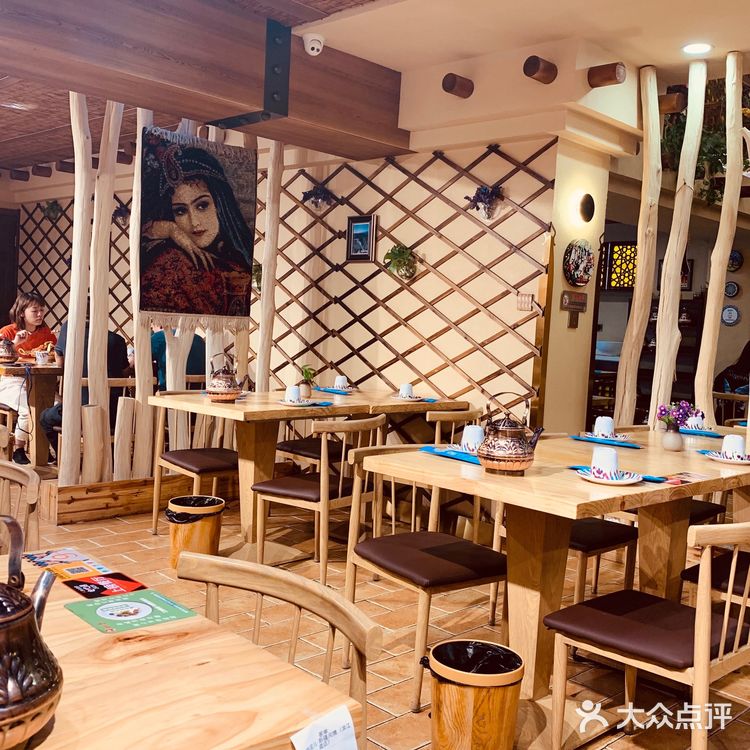 ———古力花儿（滨江道店）——- 位置：