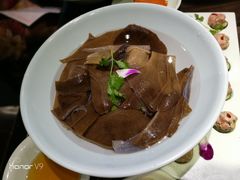 -红九格老火锅(三峡广场店)