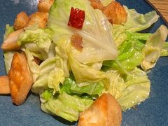 脆馕炝莲白-耶里夏丽·新疆菜·家庭聚场(百联中环购物广场店)