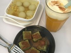 -蜜糖甜品铺(朝一村民公寓店)
