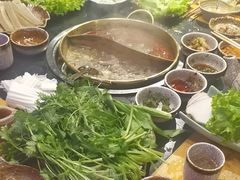 -顶顶汤火牛排火锅·经典铜锅涮肉