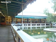 -月亮河温泉度假酒店