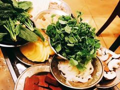 -月圆火锅(宁海东路二店)