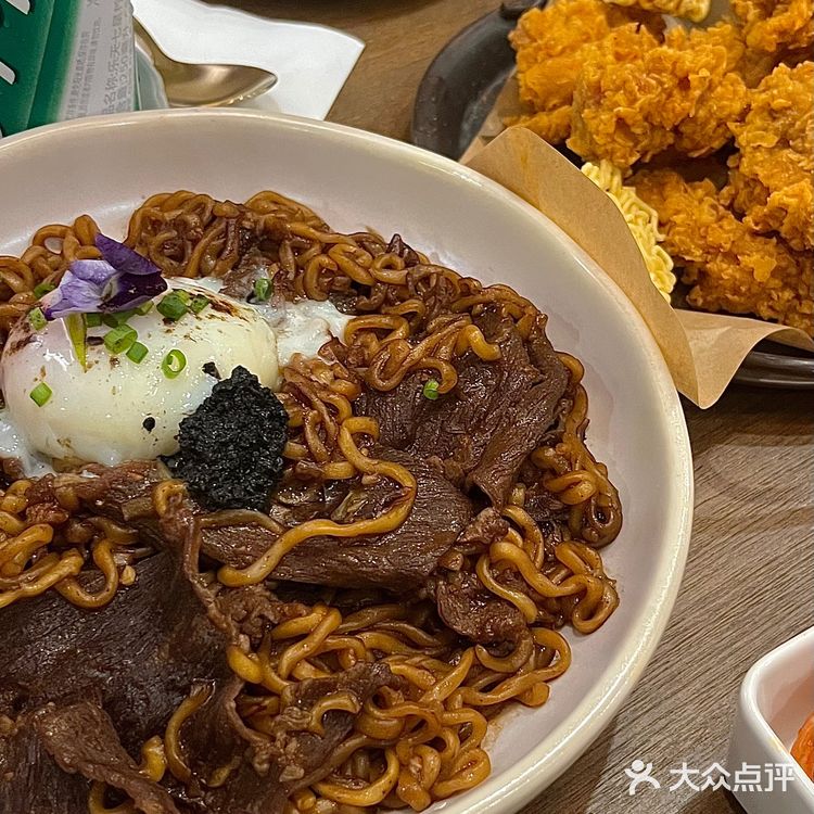 上海堂食第一顿☝🏻必须是这家章鱼牛肠锅