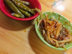 -闫家驴肉火烧(五四店)