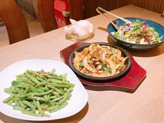 -耶里夏丽·新疆菜(田林东路店)
