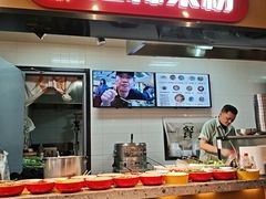 -红鼻子桂林米粉(金唐新光界店)