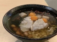 八宝甜汤-雪多冰·台湾甜品(高升店)