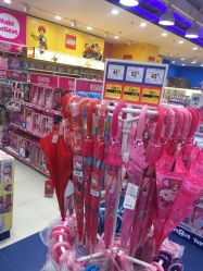 -玩具反斗城(万象汇店)