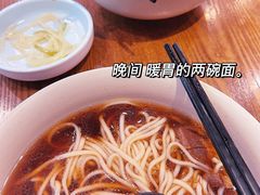-李先生牛肉面大王(上海站南广场店)
