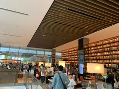 -茑屋书店(天目里店)