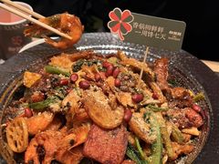 -万达广场(龙湖店)