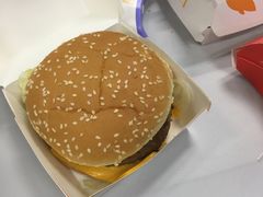 巨无霸-麦当劳(新王府井店)